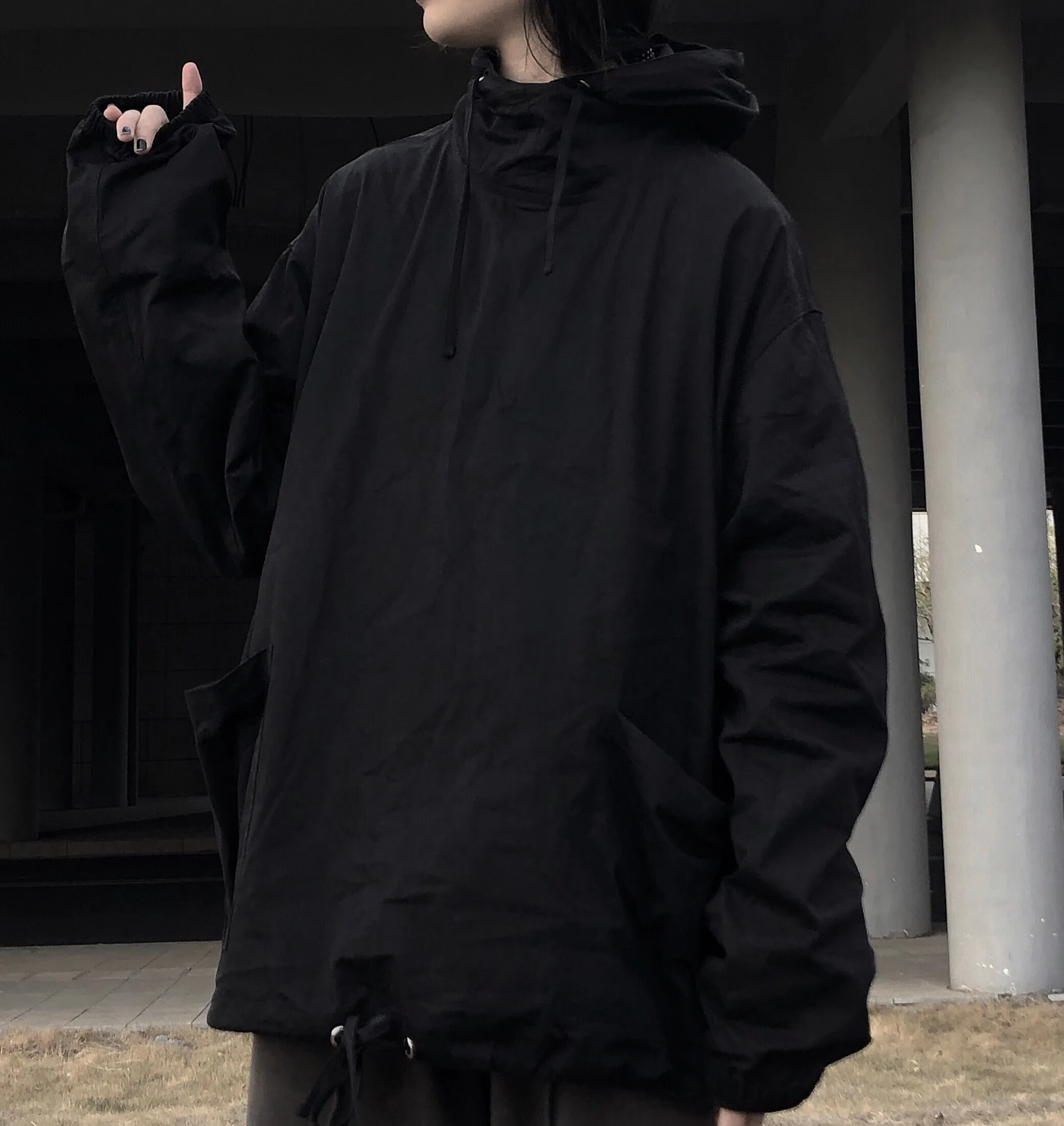 GeGe Plain Windbreaker Hoodie