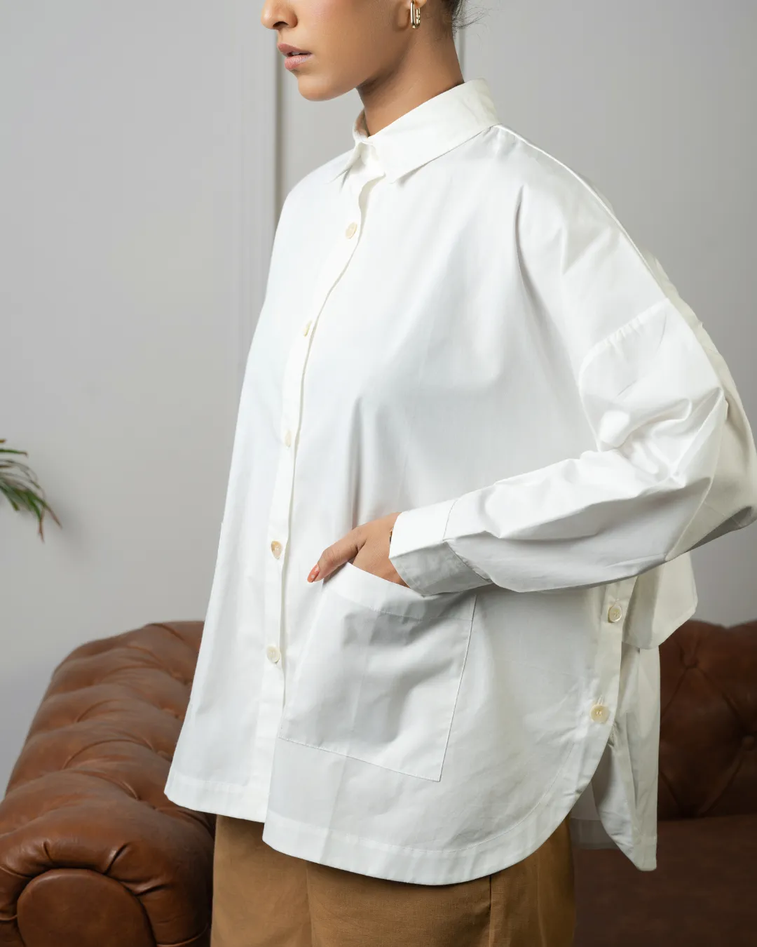 Jiyū Oversized Flap Shirt : White
