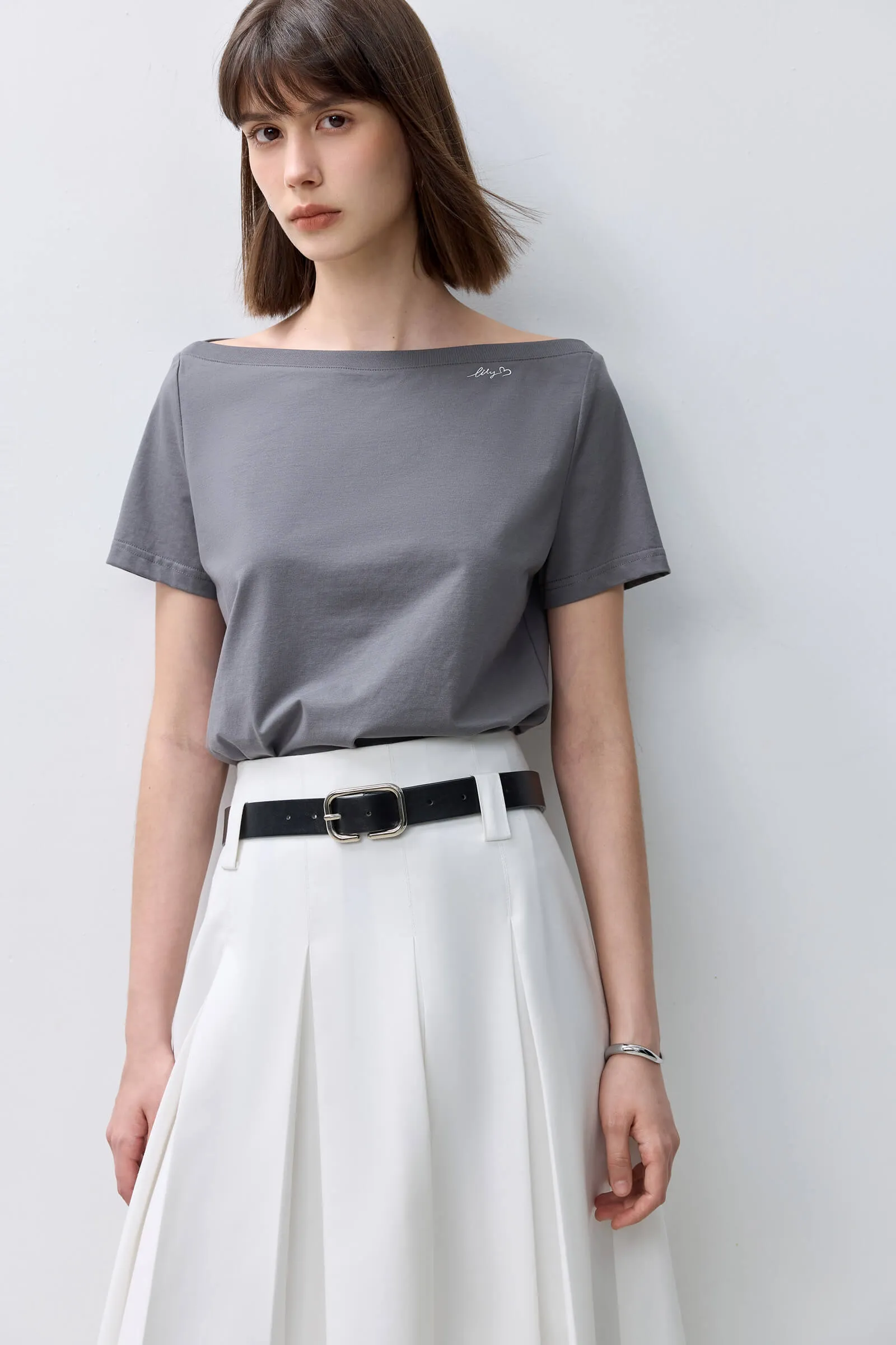 LILY Basic Versatile Short-Sleeve T-Shirt