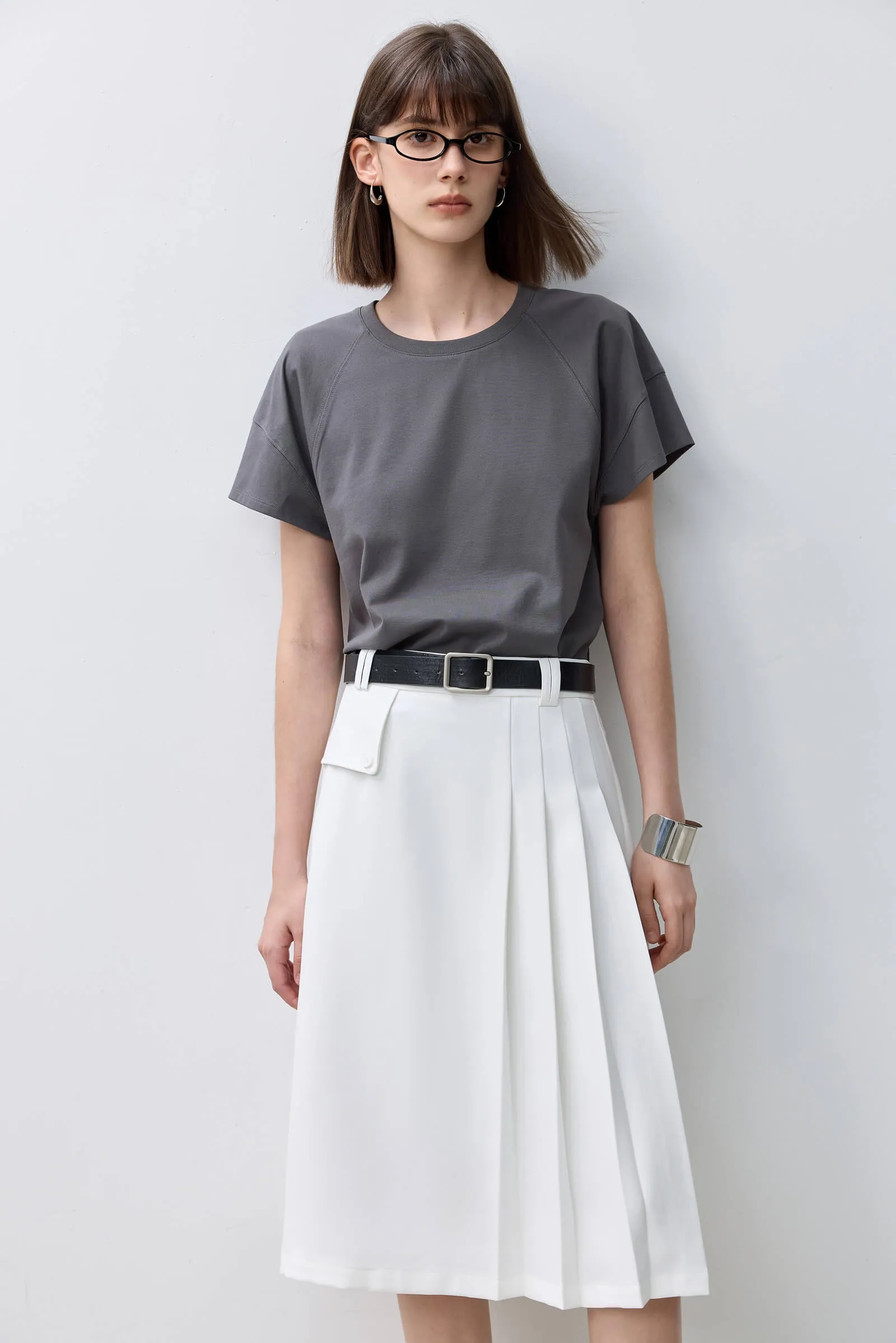 LILY Everyday Basic Versatile Short-Sleeve T-Shirt