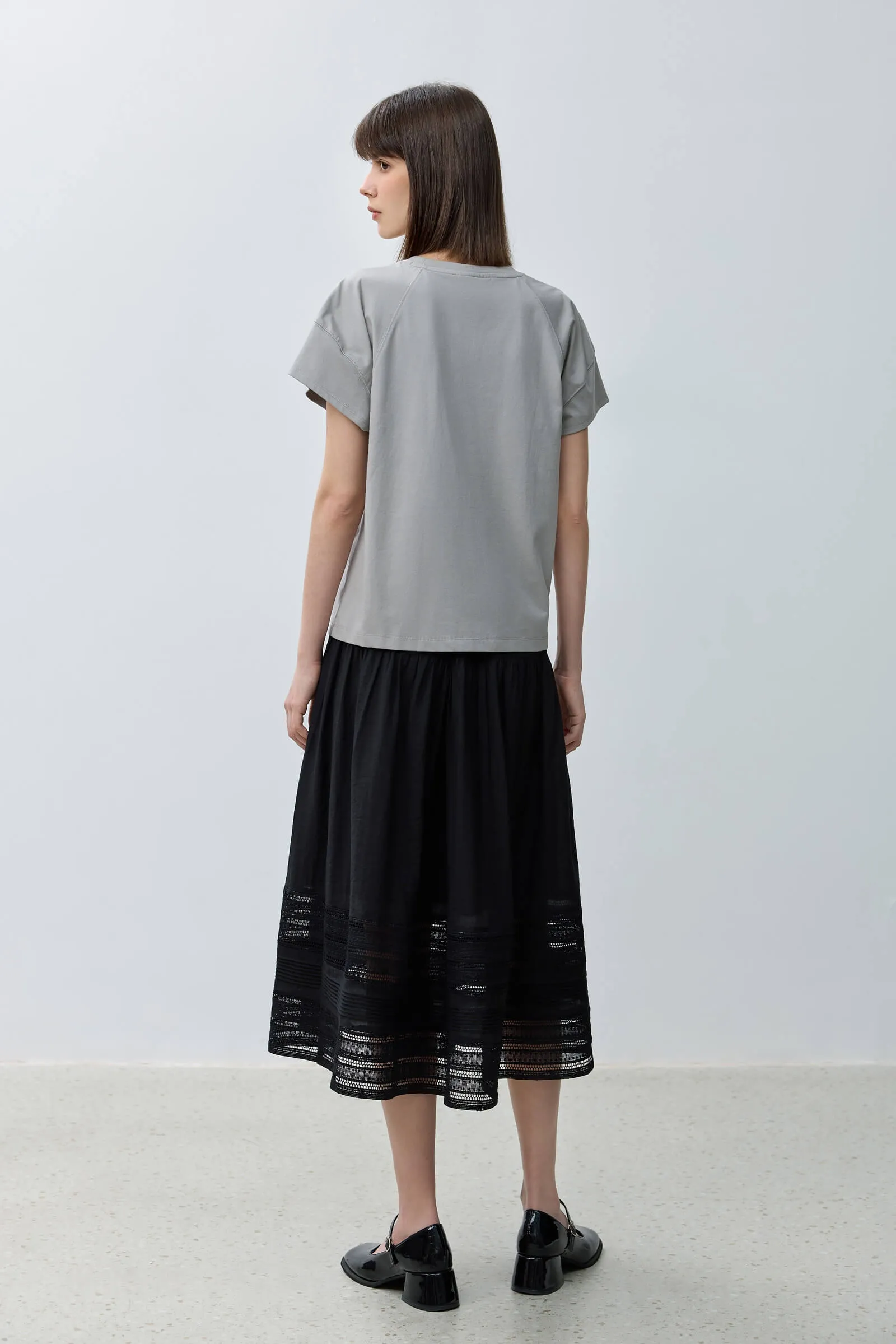 LILY Everyday Basic Versatile Short-Sleeve T-Shirt