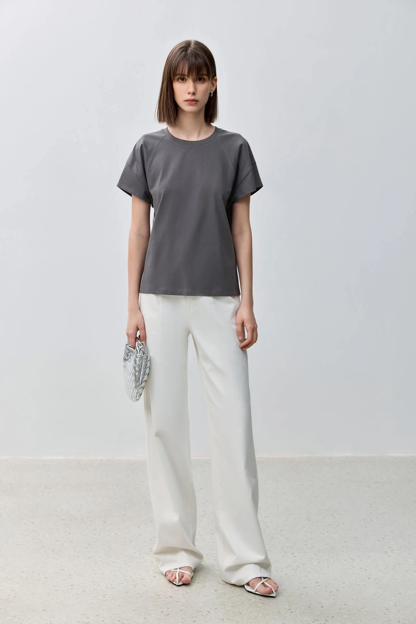 LILY Everyday Basic Versatile Short-Sleeve T-Shirt