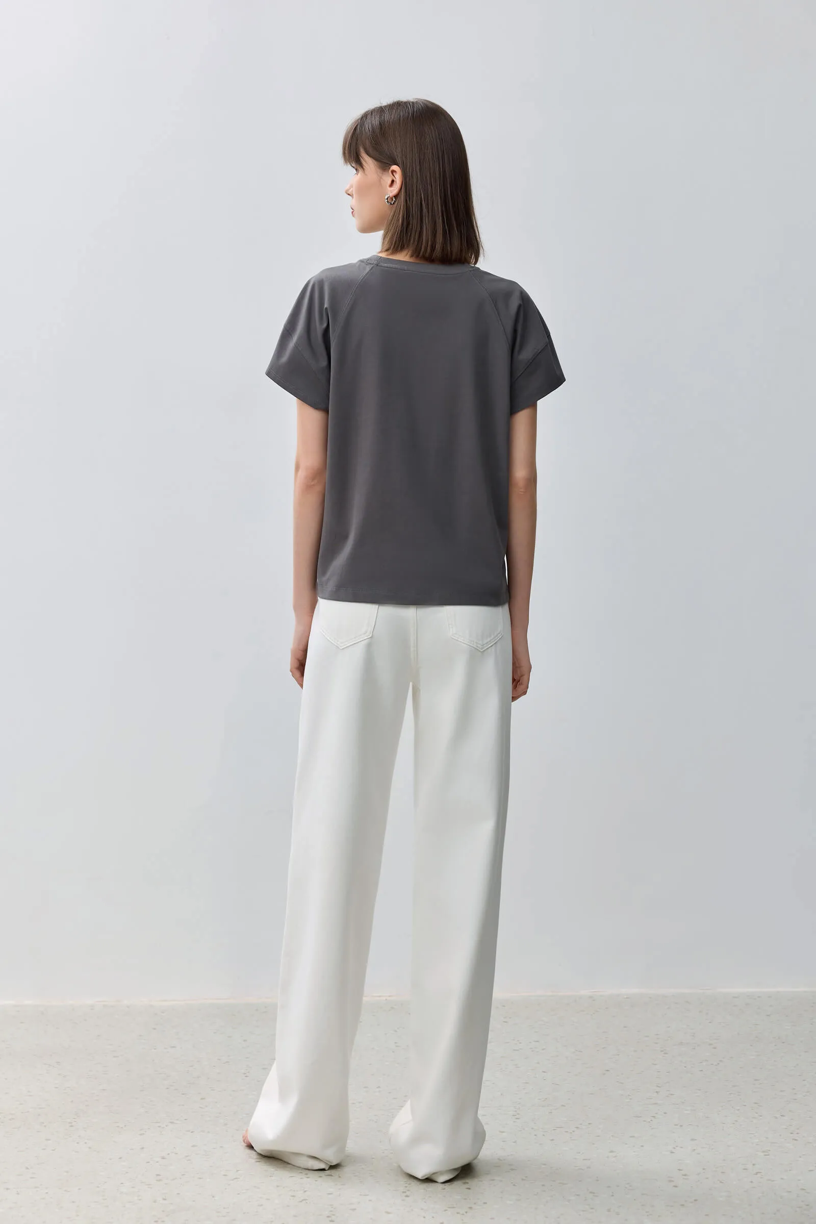 LILY Everyday Basic Versatile Short-Sleeve T-Shirt