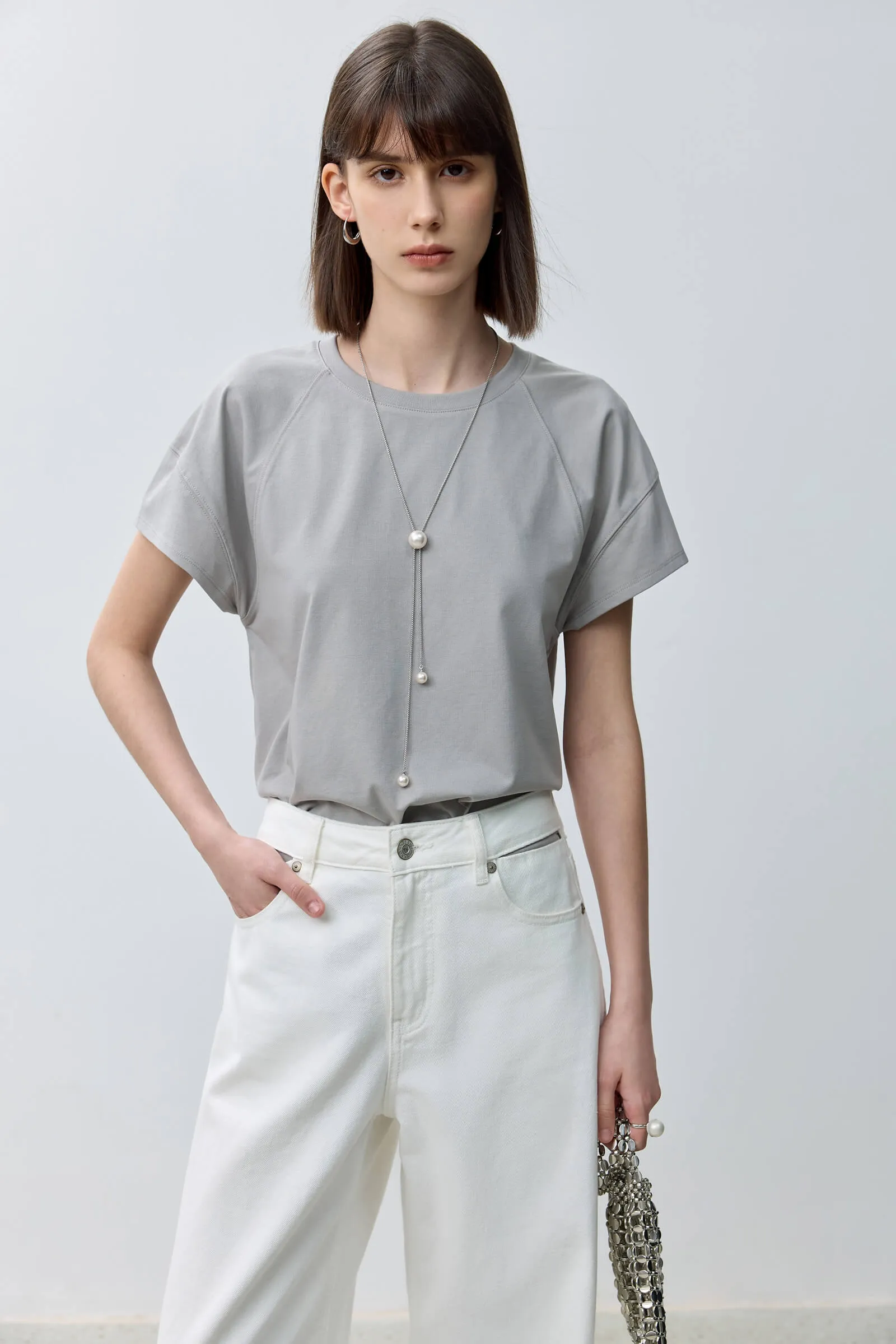 LILY Everyday Basic Versatile Short-Sleeve T-Shirt