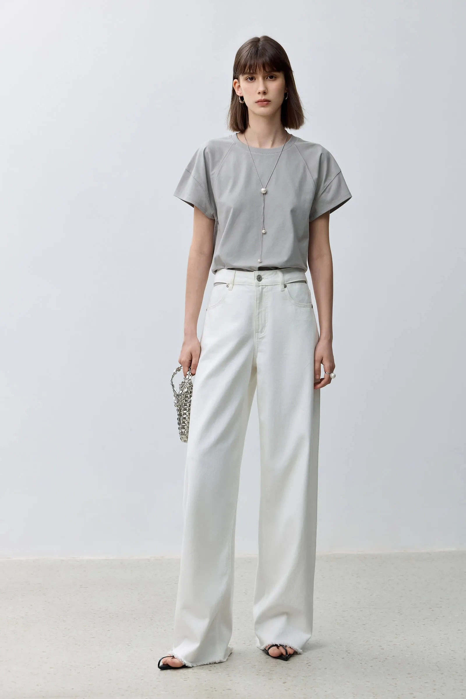 LILY Everyday Basic Versatile Short-Sleeve T-Shirt
