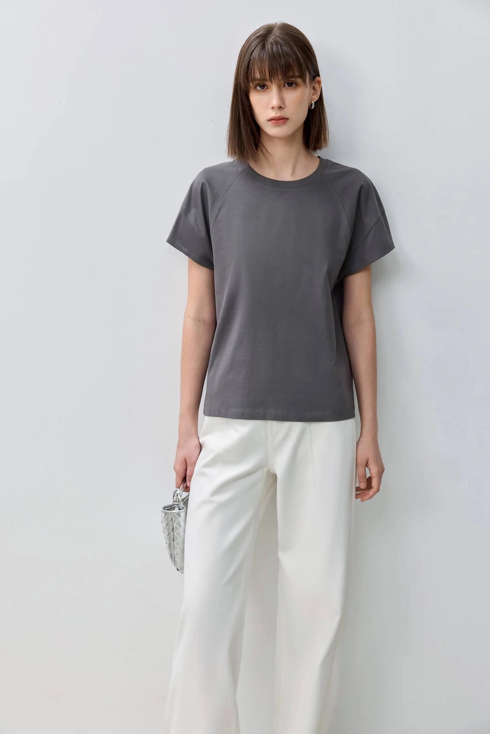 LILY Everyday Basic Versatile Short-Sleeve T-Shirt