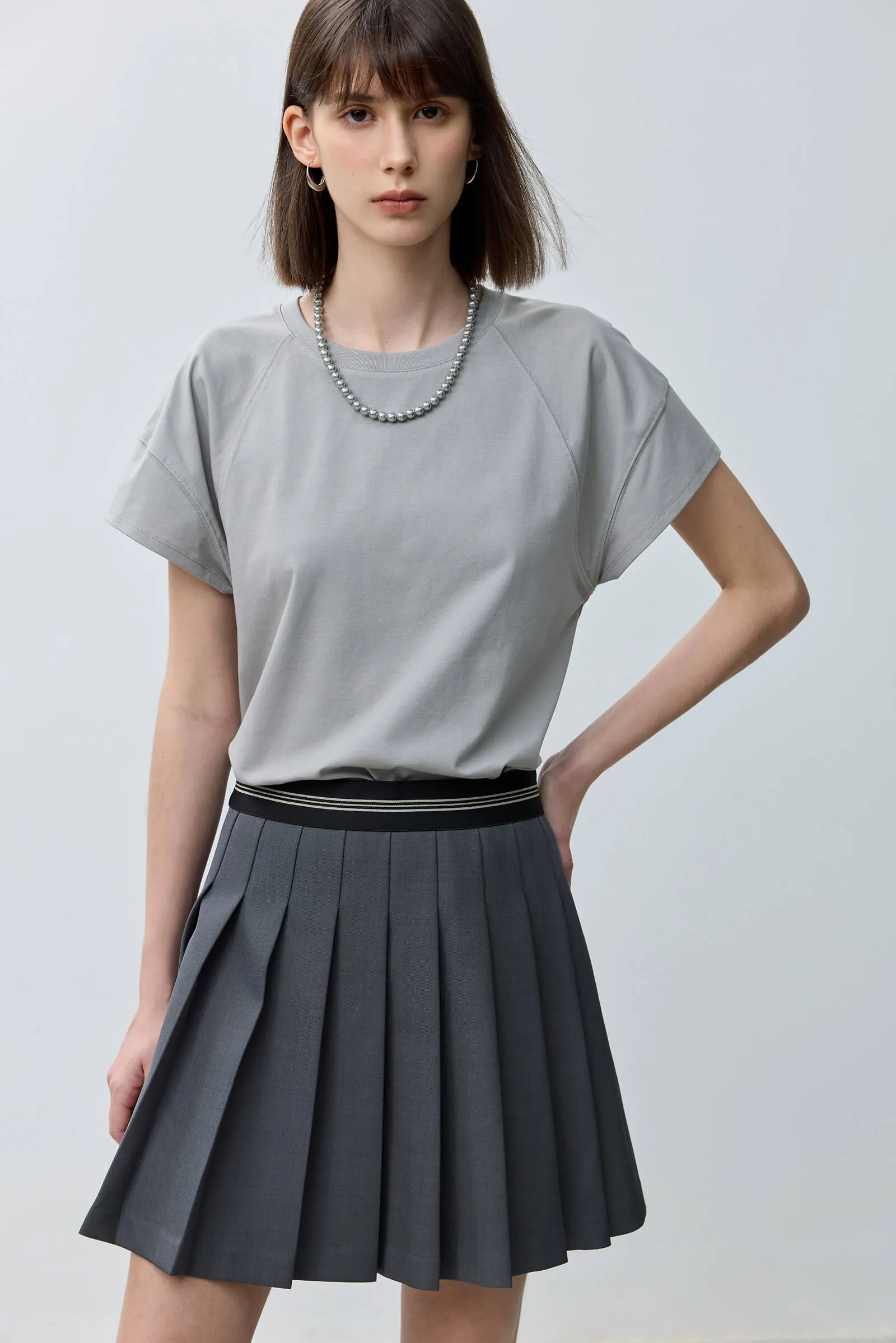 LILY Everyday Basic Versatile Short-Sleeve T-Shirt
