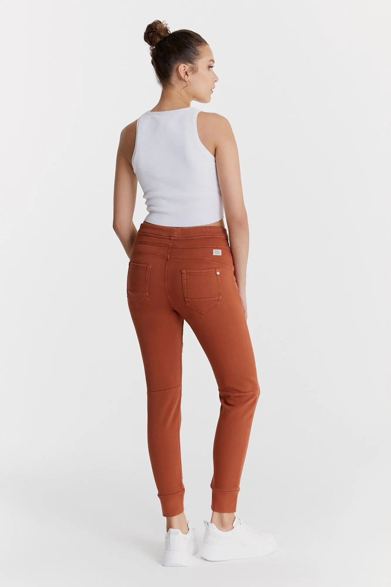 Mila Mid Waist Jogger 5 Pocket Ankle Pants Cinnamon