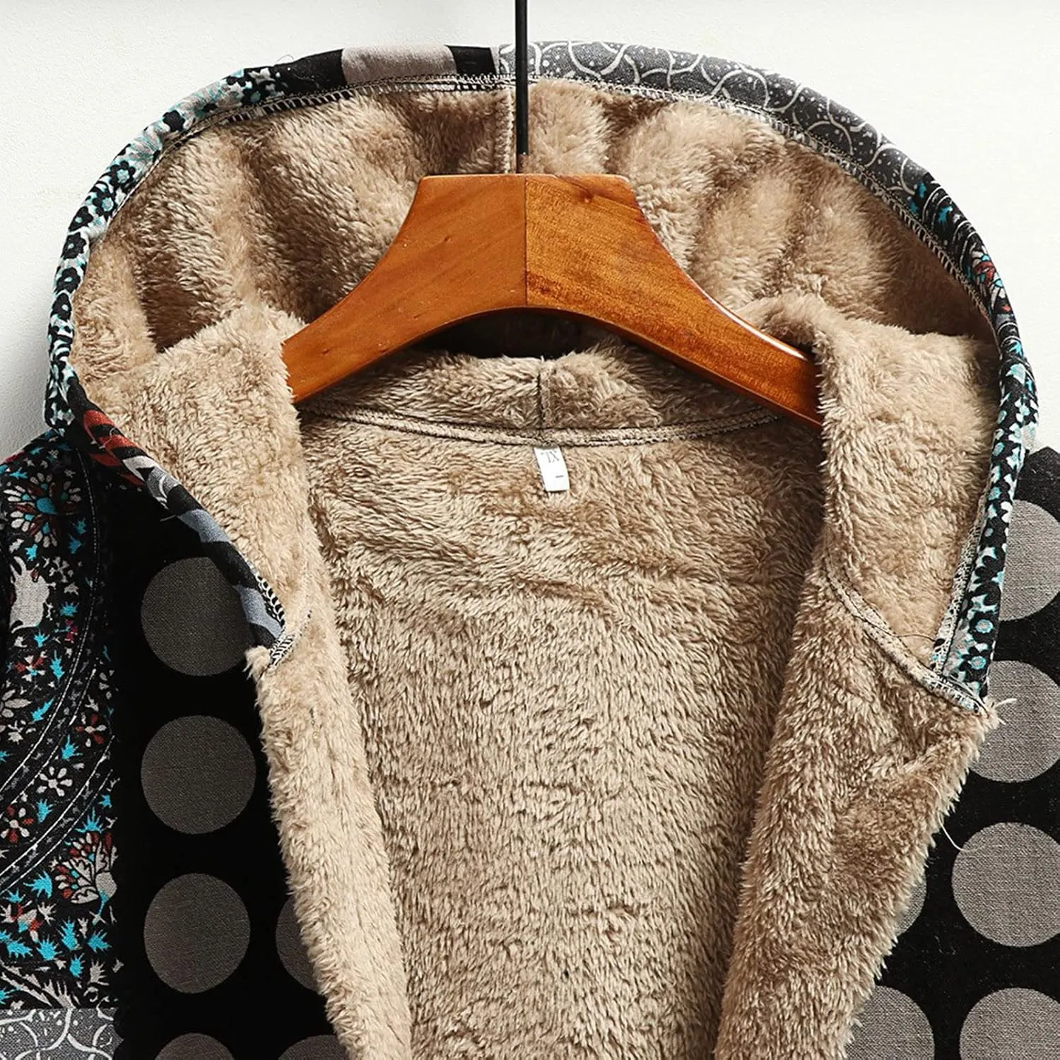YRAETENM Oversized Sherpa Pullover Hoodie for Women Fuzzy Fleece Long Sleeve Sweatshirts Winter Warm Fluffy Coat With Pockets